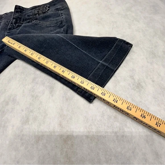 Stylish Denim Bermudas by One 5 One Size 4 - Picture 5 of 9